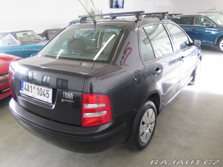 Škoda Fabia 1.2 12V 47kW,STK,2x kola 2004
