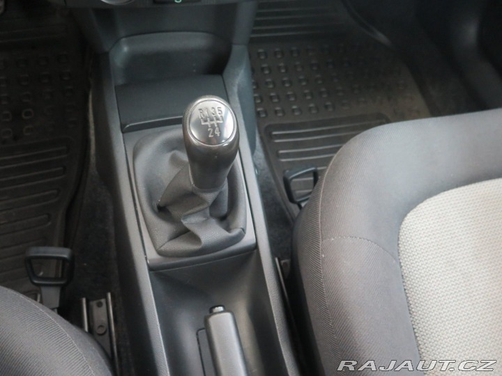 Škoda Fabia 1.2 12V 47kW,STK,2x kola 2004