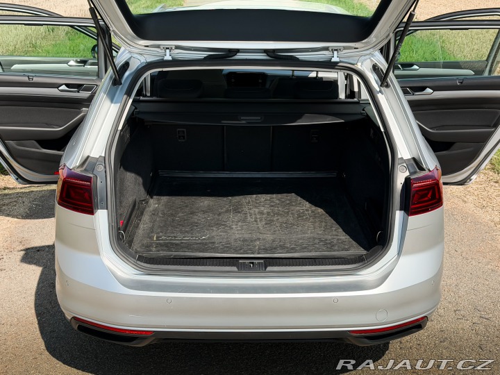 Volkswagen Passat 2021 facelift 2.0 TDI DSG 2021
