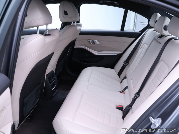 BMW 3 2,0 320d 140kW XDrive Aut 2021