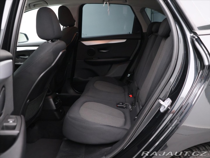 BMW 2 2,0 218d 100kW Aut. Comfo 2016