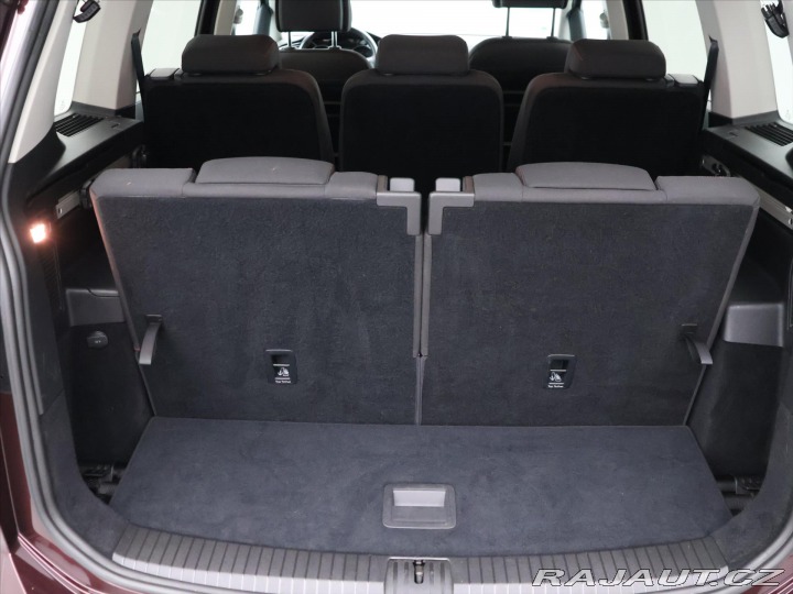 Volkswagen Touran 1,4 TSI 110kW DSG Sound 7 2017