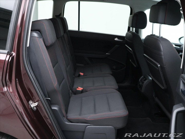 Volkswagen Touran 1,4 TSI 110kW DSG Sound 7 2017