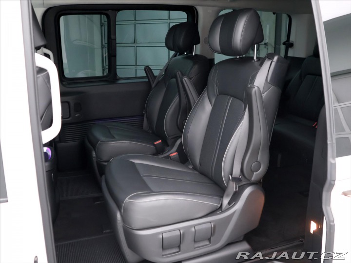 Hyundai Staria 2,2 CRDi 130kW Luxury 4x4 2021