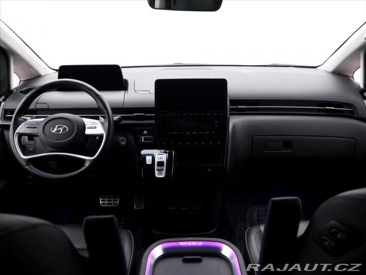 Hyundai Staria 2,2 CRDi 130kW Luxury 4x4 2021