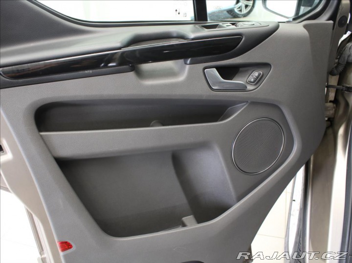 Ford Tourneo Custom 2,0 EB 136kW AT L1 27 520 2021