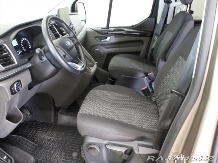 Ford Tourneo Custom 2,0 EB 136kW AT L1 27 520 2021