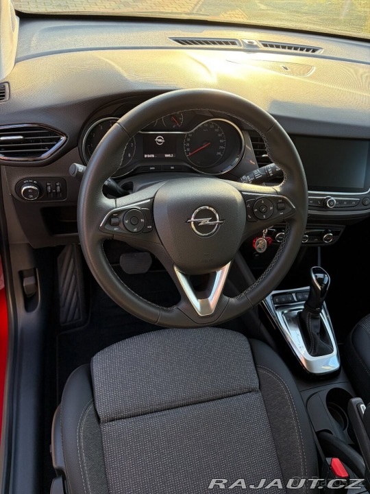 Opel Crossland 1,2   Turbo 130 k AT | 15 2024