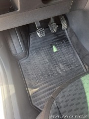 Škoda Fabia 1,4 benzín 2012
