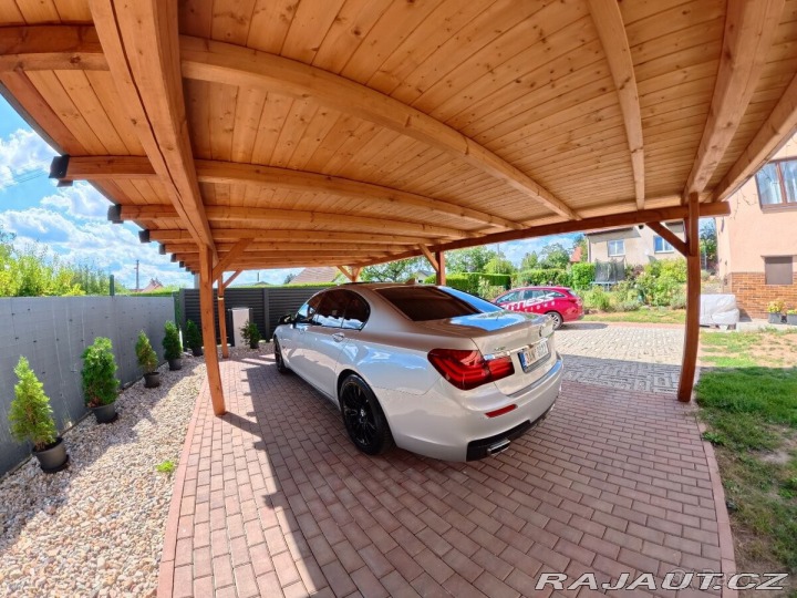 BMW 7 4,4 V8 TwinPower Turbo 2013