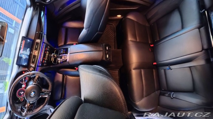 BMW 7 4,4 V8 TwinPower Turbo 2013