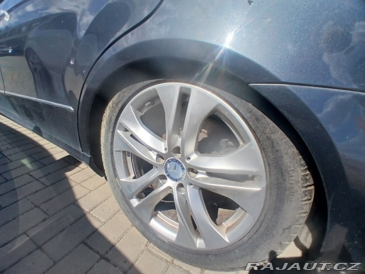 Mercedes-Benz E 2,0 220 CDI 125 kW, r.v 2010