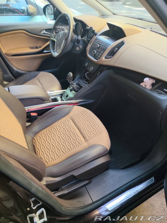 Opel Zafira 1,6 C Tourer 2015