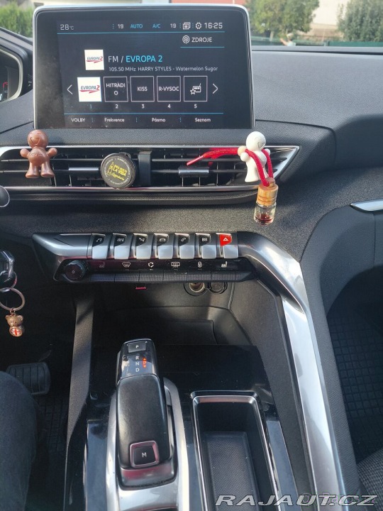 Peugeot 5008 1,6 2017
