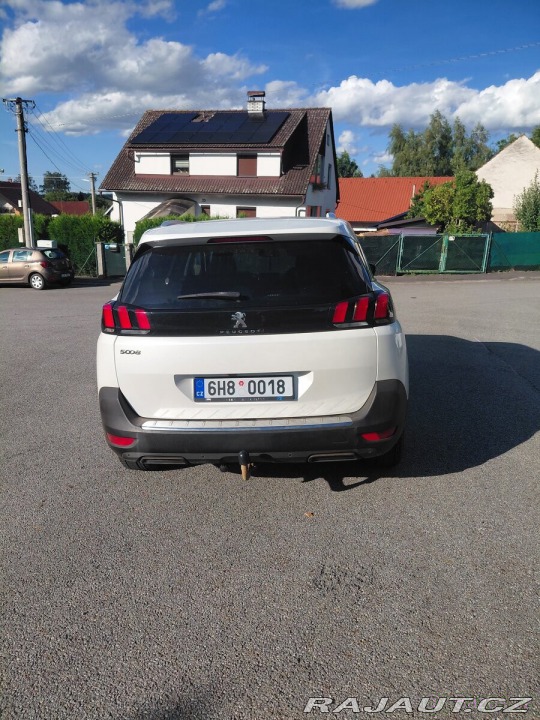 Peugeot 5008 1,6 2017