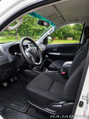 Toyota Hilux 2,5 d4d 2014, tažné, ČR 2014