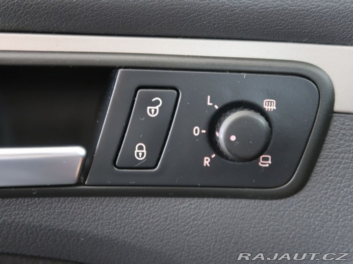 Volkswagen Touran 1.4TSi,103kW,Automat 2009