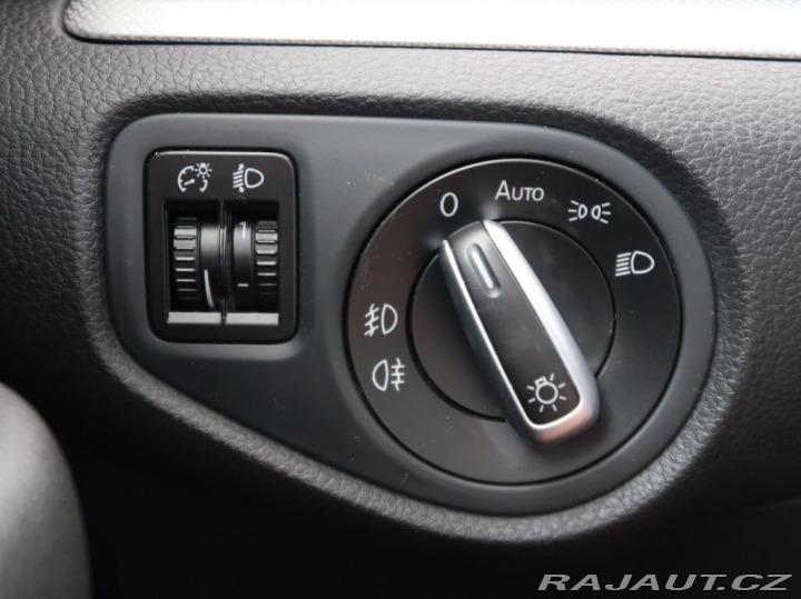Volkswagen Sharan 2.0TDI,103kW,MT,Comfortli 2012