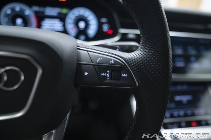 Audi Q7 3,0 TDI QUATTRO S-LINE 1. 2022
