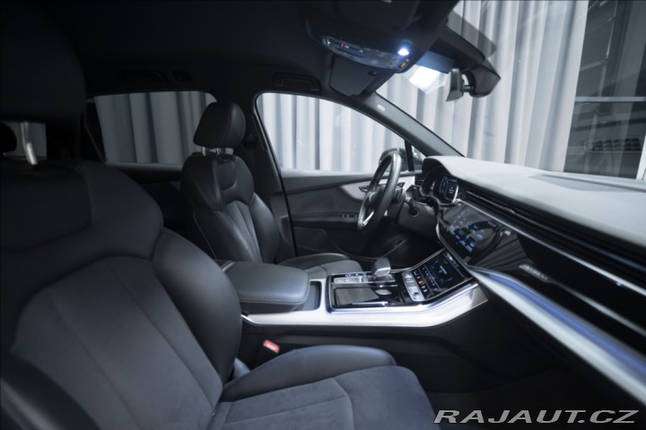 Audi Q7 3,0 TDI QUATTRO S-LINE 1. 2022