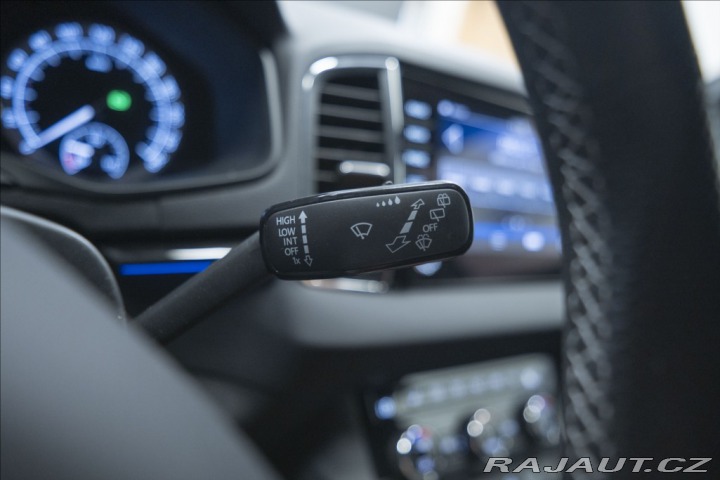 Škoda Karoq 2,0 TDI DSG 4x4 SPORTLINE 2020