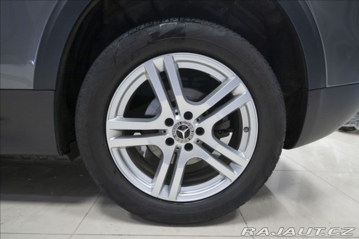 Mercedes-Benz GLB 2,0 200d 4MATIC NAVI KAME 2023