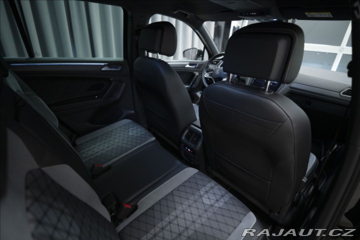 Volkswagen Tiguan 1,4 TSI DSG eHYBRID R-LIN 2022