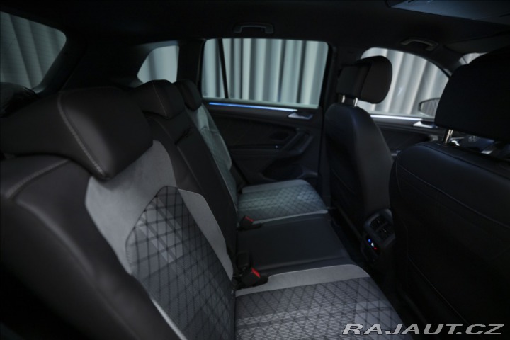 Volkswagen Tiguan 1,4 TSI DSG eHYBRID R-LIN 2022