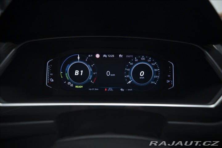 Volkswagen Tiguan 1,4 TSI DSG eHYBRID R-LIN 2022