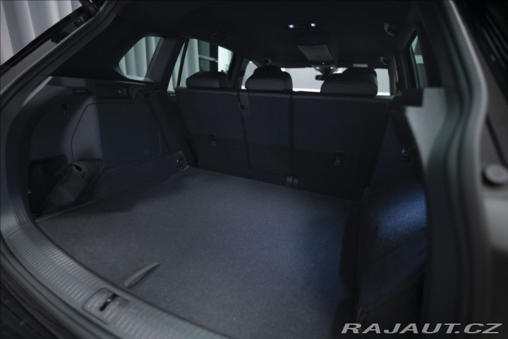 Volkswagen Tiguan 1,4 TSI DSG eHYBRID R-LIN 2022