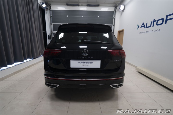 Volkswagen Tiguan 1,4 TSI DSG eHYBRID R-LIN 2022