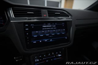 Volkswagen Tiguan 1,4 TSI DSG eHYBRID R-LIN 2022