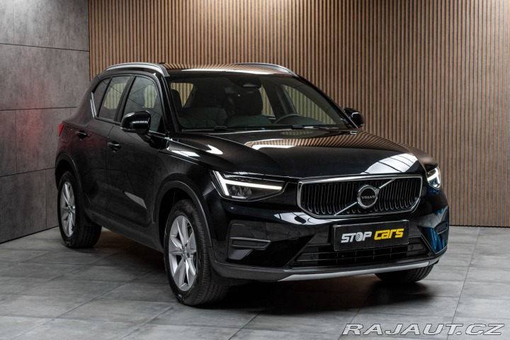 Volvo XC40 B4 CORE*145KW*ACC*ČR*DPH* 2022