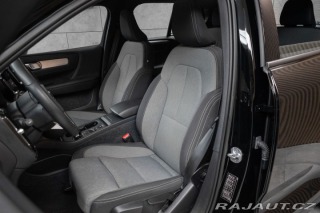 Volvo XC40 B4 CORE*145KW*ACC*ČR*DPH* 2022