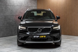 Volvo XC40 B4 CORE*145KW*ACC*ČR*DPH* 2022