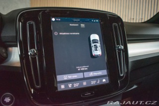 Volvo XC40 B4 CORE*145KW*ACC*ČR*DPH* 2022