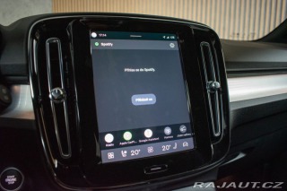 Volvo XC40 B4 CORE*145KW*ACC*ČR*DPH* 2022