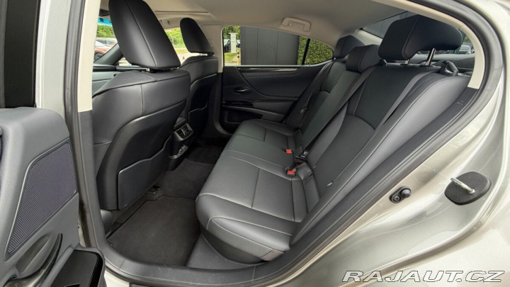 Lexus Ostatní modely ES 300h 300H 2,5 HEV BUSINESS EDI 2025