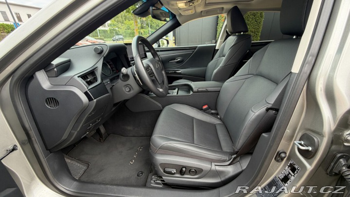 Lexus Ostatní modely ES 300h 300H 2,5 HEV BUSINESS EDI 2025