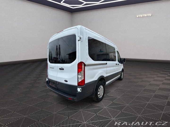 Ford Transit Courier 2.0Tdci 96kw 9-míst 2018