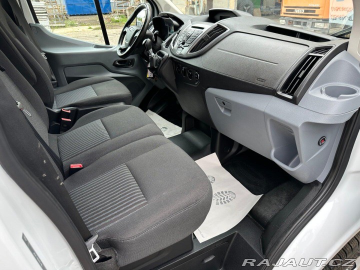 Ford Transit Courier 2.0Tdci 96kw 9-míst 2018