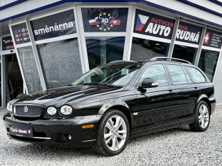Jaguar X-Type 3,0 V6 4x4 Kombi Navi Aut