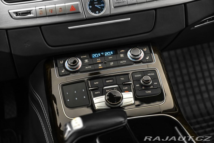 Audi A8 6,3 W12 L Max výbava 2015