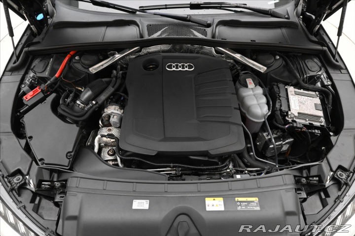 Audi A4 2,0 TDI 150 kW QUATTRO Zá 2022