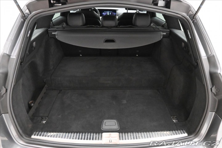 Mercedes-Benz E 2,0 300de 225kW 4Matic Zá 2022