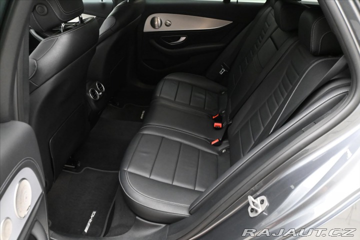 Mercedes-Benz E 2,0 300de 225kW 4Matic Zá 2022