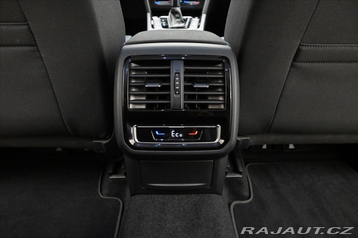 Volkswagen Passat 1,4 GTE TSI 160 kW DSG Zá 2022
