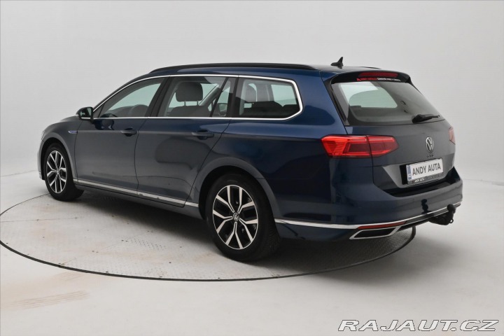 Volkswagen Passat 1,4 GTE TSI 160 kW DSG Zá 2022
