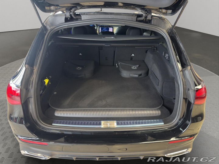 Mercedes-Benz E E 300 de 4MATIC 2025
