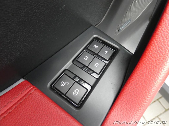 Jaguar F-Pace 3,0 D 300 PS,R-Sport,ČR,D 2016